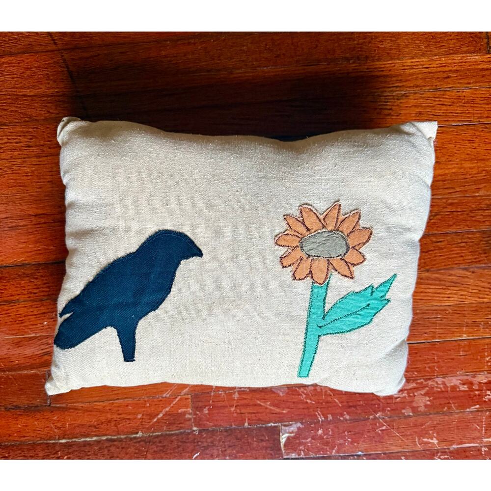 Vintage 70s Primitive Crow Bird Sunflower Small throw pillow decor boho cottage
